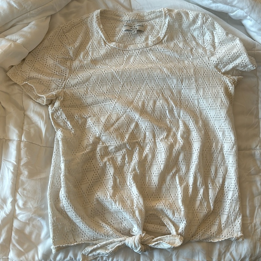 Madewell size M white eyelet tie short sleeve top.